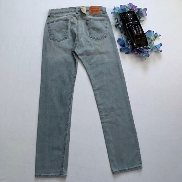Levi's NWOT 505 Light Wash Straight Leg Jeans Men 34 x 34 - Picture 5 of 8